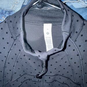 Lululemon define jacket in polka flock size 10